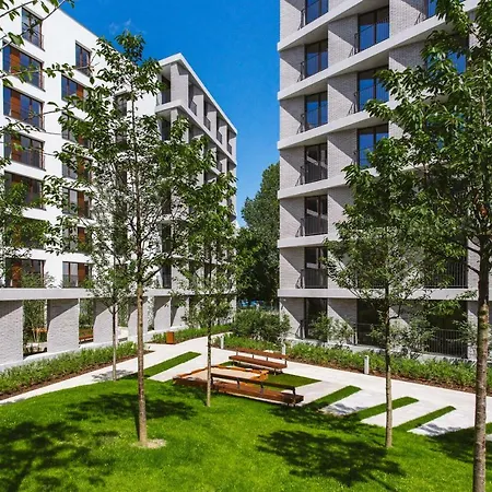 Prime Apartment *