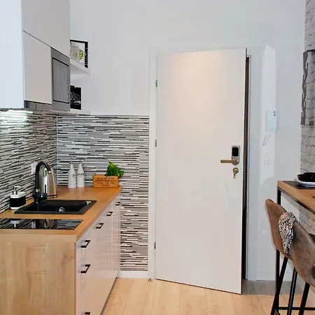 Prime Apartment *